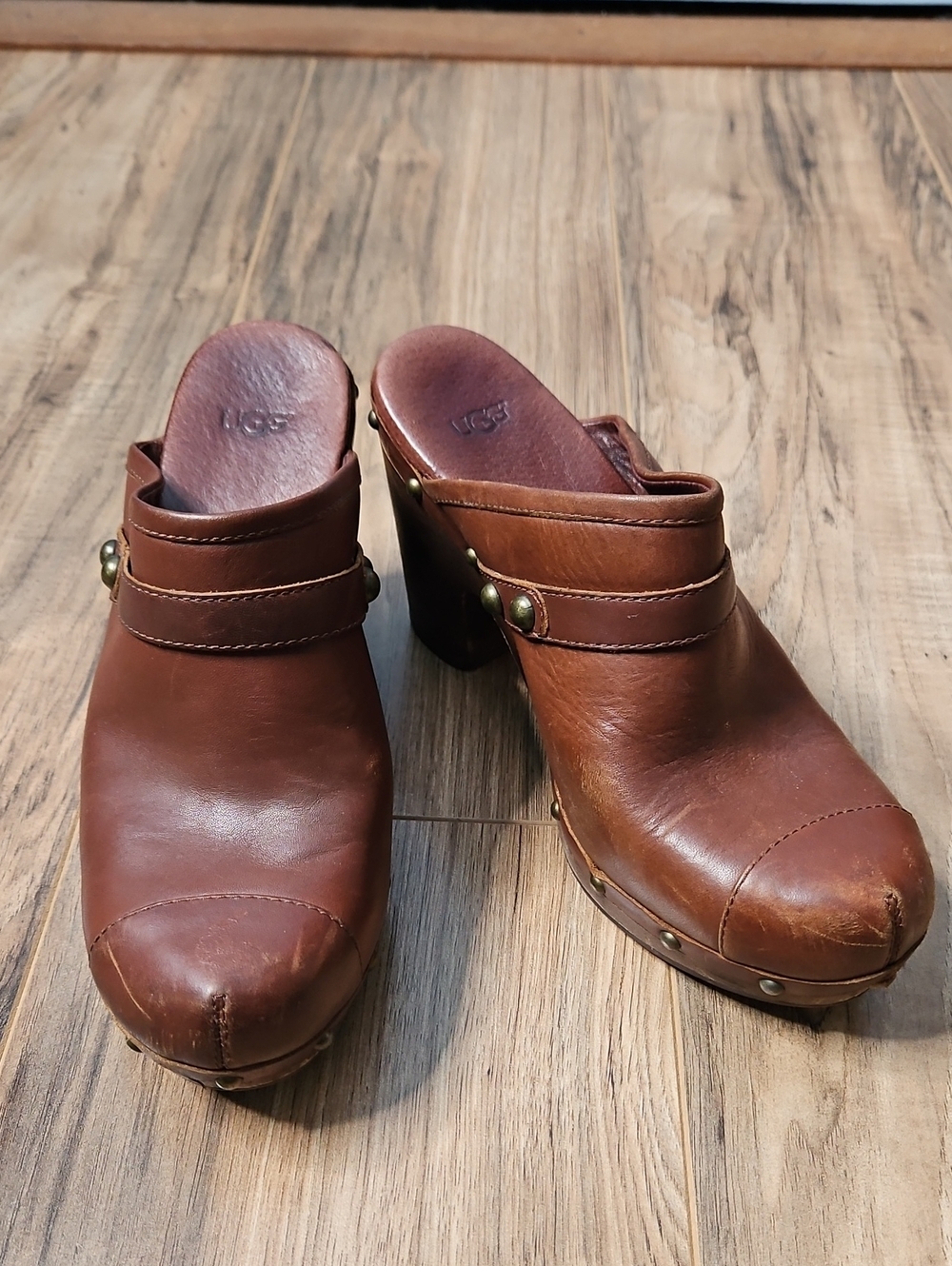 UGG Jolene Brown Leather Clog Mules with Stud Accents Size 9